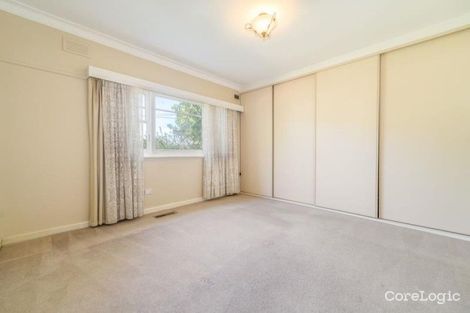 Property photo of 17 Mountain View Road Nunawading VIC 3131