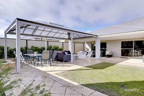Property photo of 32 Kippilaw Loop Carramar WA 6031