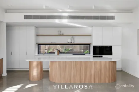 Property photo of 13 Laing Court Geelong VIC 3220