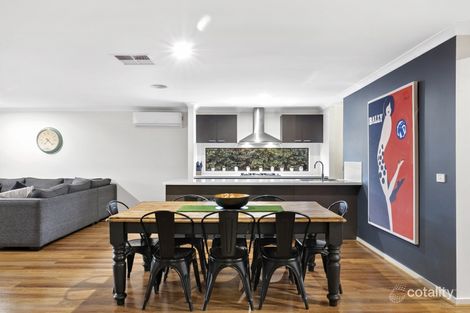Property photo of 6 Kingscliff Avenue Armstrong Creek VIC 3217