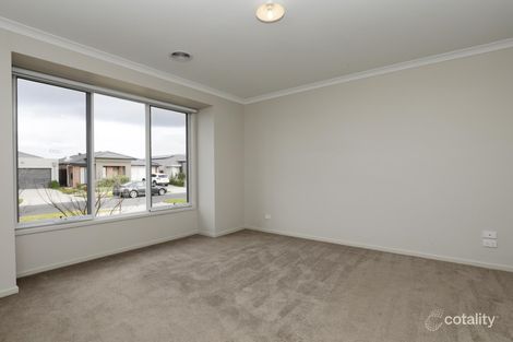 Property photo of 9 Orinoco Chase Werribee VIC 3030