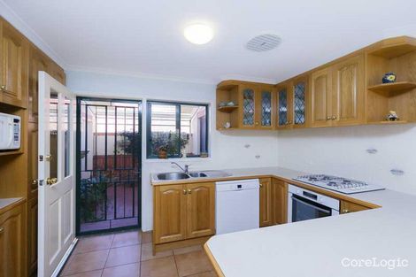 Property photo of 12 Rosewood Glen Jerrabomberra NSW 2619