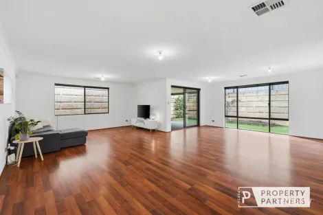 Property photo of 20 Hodgkinson Turn Canning Vale WA 6155