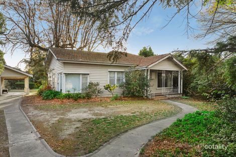 Property photo of 17 Rowland Street Mont Albert VIC 3127