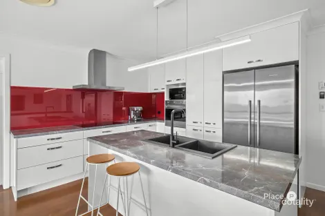 Property photo of 63 Dagmar Street Holland Park West QLD 4121