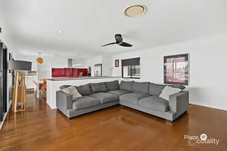 Property photo of 63 Dagmar Street Holland Park West QLD 4121