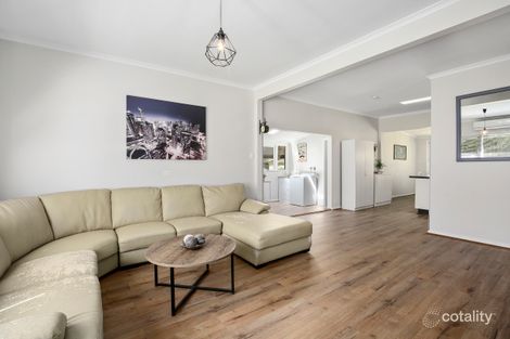 Property photo of 18 Carter Street Launching Place VIC 3139