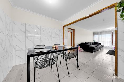 Property photo of 17 Excelsior Drive Frankston North VIC 3200