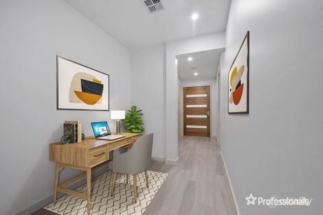 Property photo of 19 Homage Avenue Fraser Rise VIC 3336