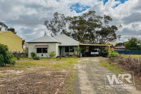 16 Stone St, Borden, WA 6338