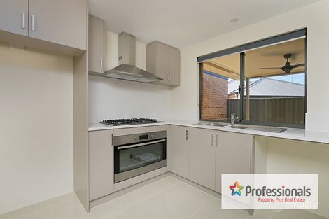 Property photo of 13/74 Carbeen View Piara Waters WA 6112