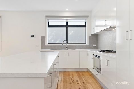 Property photo of 3/8 William Hunter Court Rosebud VIC 3939