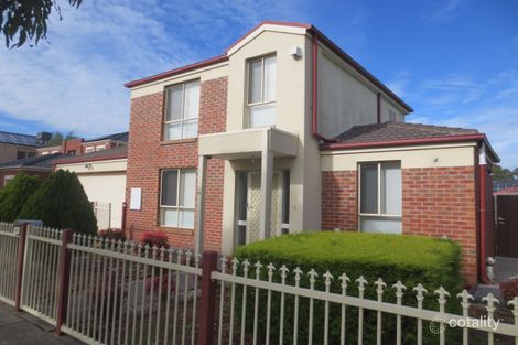 1/23 Parkland Gr, Kingsbury, VIC 3083