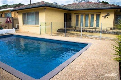 13 Hart St, Griffith, NSW 2680