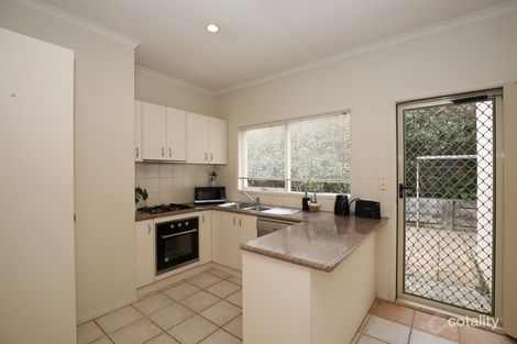 2/74 Nunns Rd, Mornington, VIC 3931