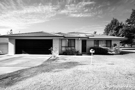 Property photo of 12 Fiona Place Armidale NSW 2350