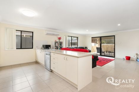 Property photo of 8 Armani Avenue Wulkuraka QLD 4305