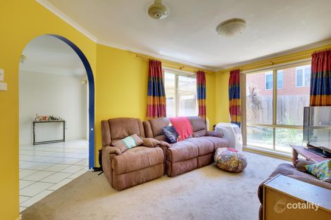 Property photo of 10 Leonard Close Dunlop ACT 2615