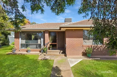 74 Ridge St, Wedderburn, VIC 3518