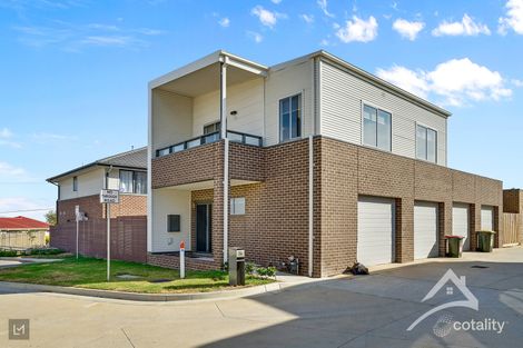 Property photo of 36 Everly Lane Westmeadows VIC 3049