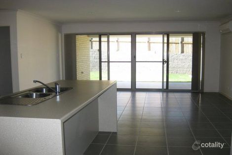 Property photo of 29 Bellthorpe Circuit Kallangur QLD 4503