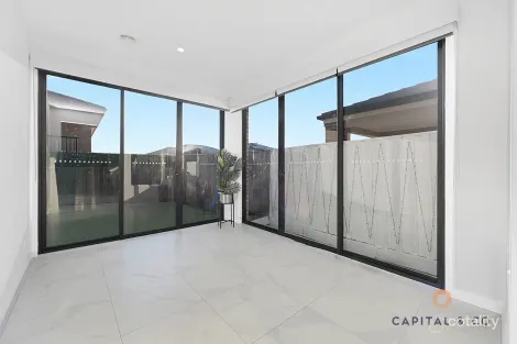 Property photo of 17 Dodson Way Kalkallo VIC 3064