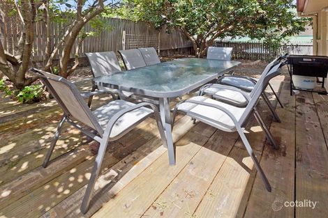 Property photo of 4/74 Newdegate Street Greenslopes QLD 4120