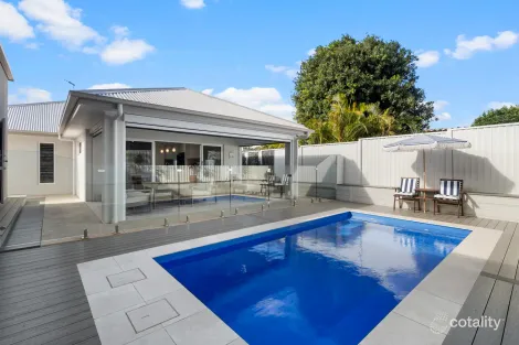 Property photo of 65 Shields Street Redcliffe QLD 4020