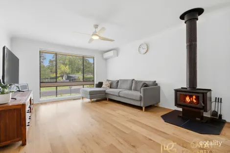 Property photo of 94 Gilda Drive Narara NSW 2250
