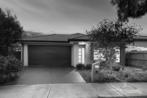 Property photo of 4 Riders Circuit Aintree VIC 3336