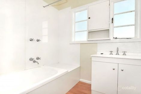 Property photo of 11 Webb Street Ararat VIC 3377