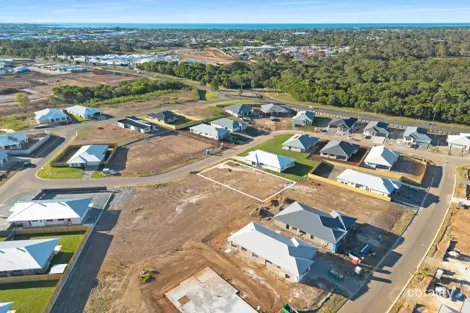 Property photo of 72 Indigo Way Kawungan QLD 4655