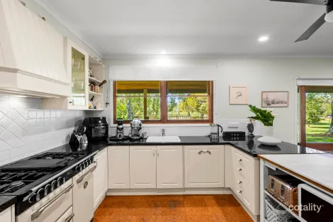 Property photo of 15 Grant Drive Benalla VIC 3672