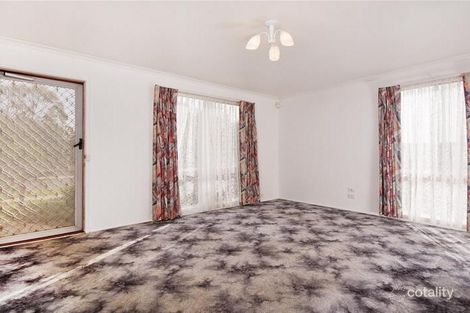 Property photo of 4 Briardale Drive Werribee VIC 3030