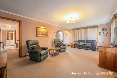 Property photo of 22 Swan Avenue Longford TAS 7301