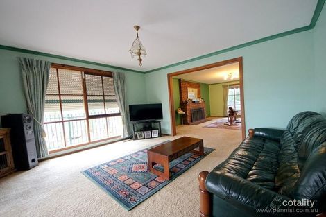 Property photo of 29 St Bernards Drive Keilor East VIC 3033