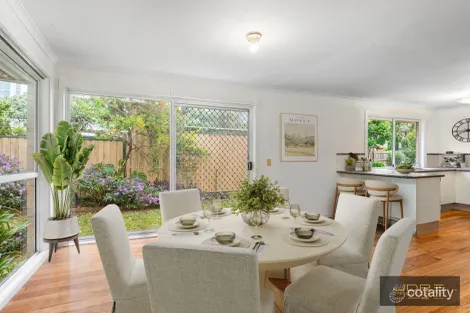 Property photo of 43 Studio Drive Oxenford QLD 4210