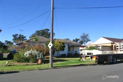 13 Andrew Ave, Canley Heights, NSW 2166