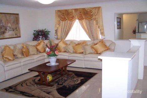 Property photo of 27 Chisholm Road Dalyellup WA 6230