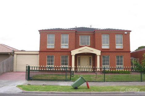 8 Garden Dr, Braybrook, VIC 3019