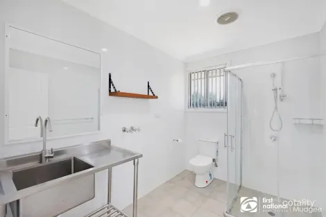 Property photo of 2 Mulgoa Way Mudgee NSW 2850