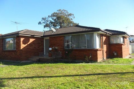 1 Kimberley Cres, Fairfield West, NSW 2165