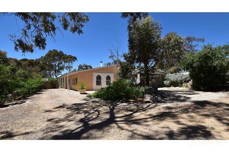 8 Pflaum St, Birdwood, SA 5234