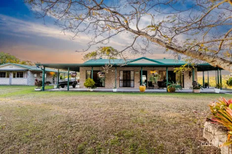 Property photo of 8 Mary Munro Crescent Agnes Water QLD 4677