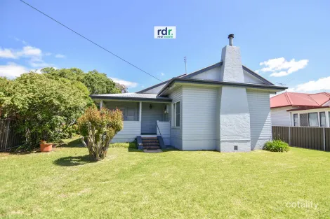16 Avern St, Inverell, NSW 2360