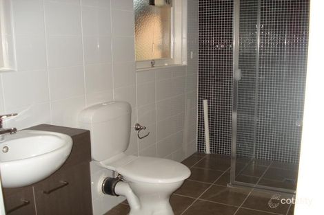 Property photo of 2/11 Bluff Avenue Elwood VIC 3184