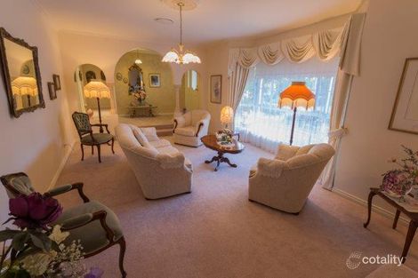 Property photo of 5 Maegraith Place Lake Wyangan NSW 2680