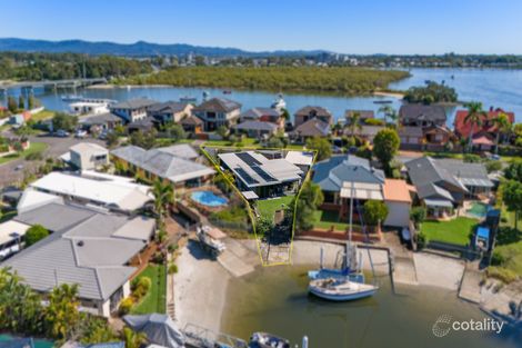 Property photo of 26 Hume Parade Paradise Point QLD 4216