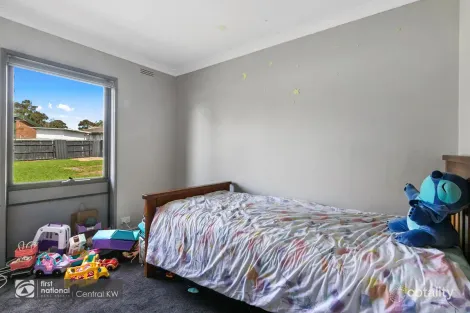 Property photo of 8 Churinga Drive Churchill VIC 3842