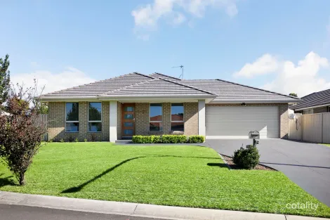 Property photo of 7 Kamilaroi Crescent Braemar NSW 2575